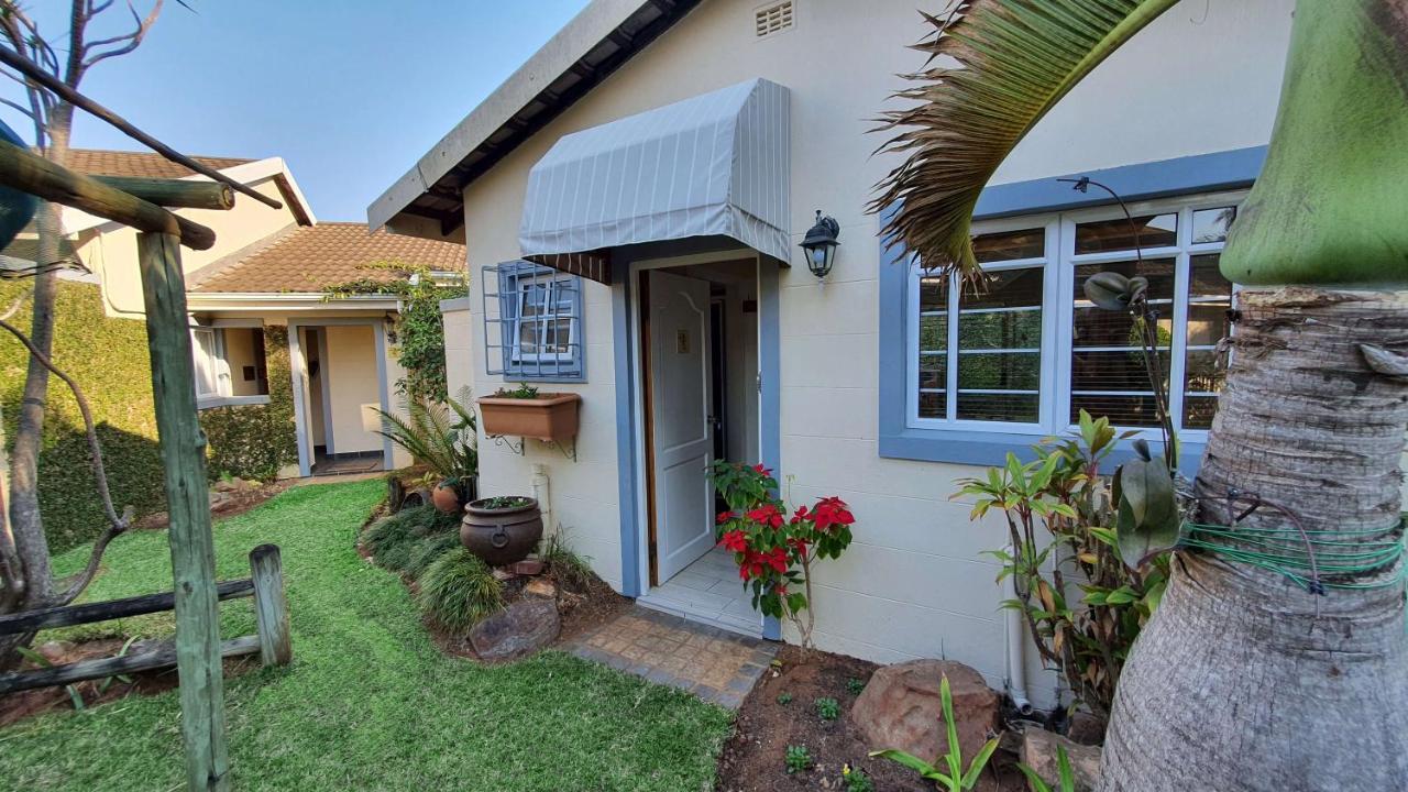 The Lazy Lizard Hotell Durban Eksteriør bilde